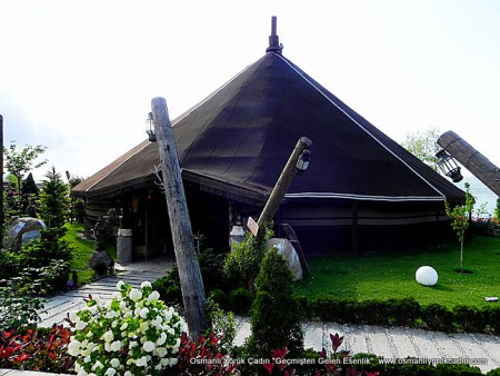 kafe gibi yapılmış kıl çadır